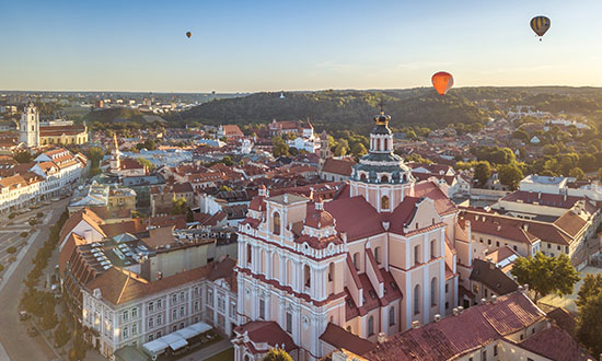 Vilnius old town 3.jpg